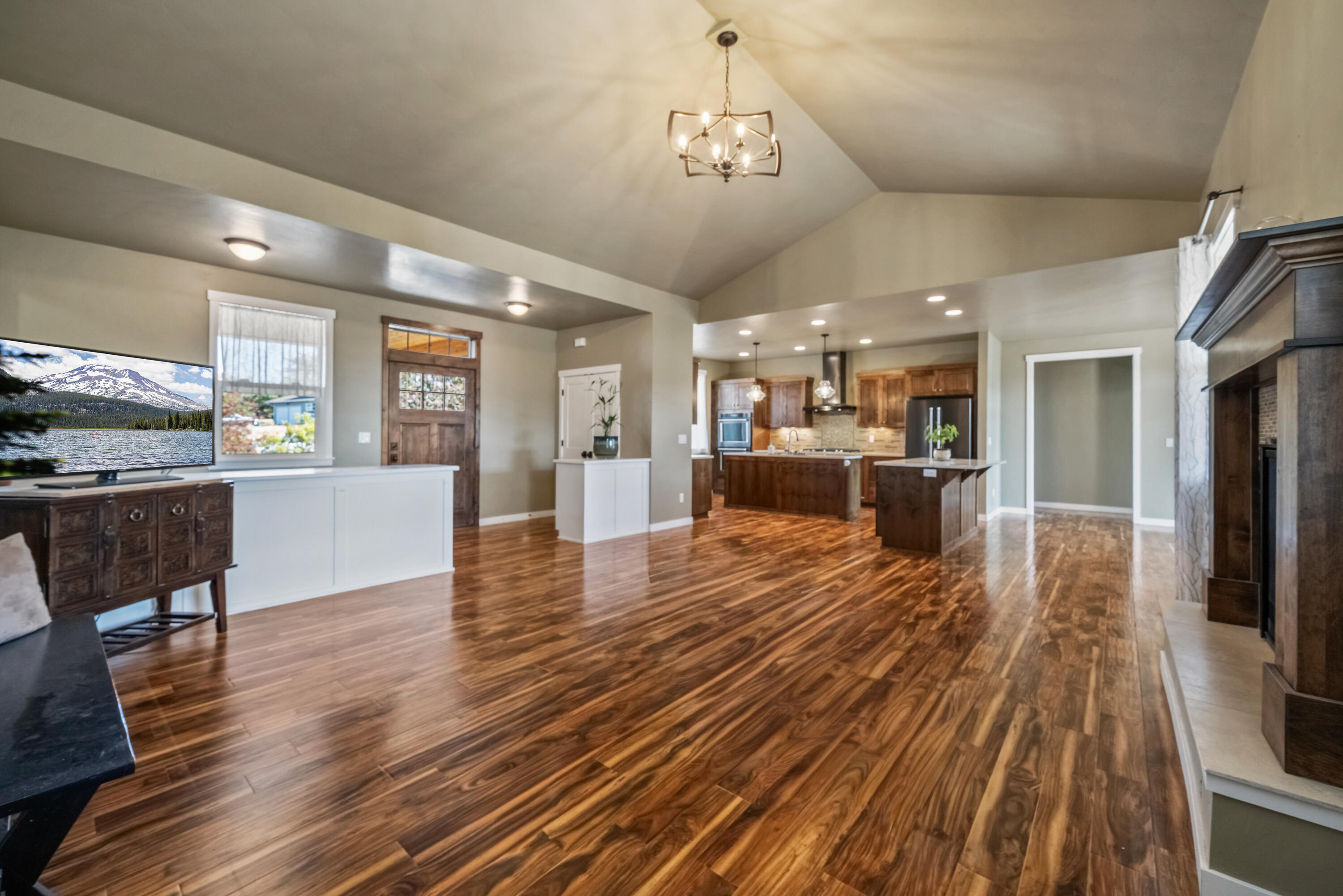 Forked Horn Butte - Residential