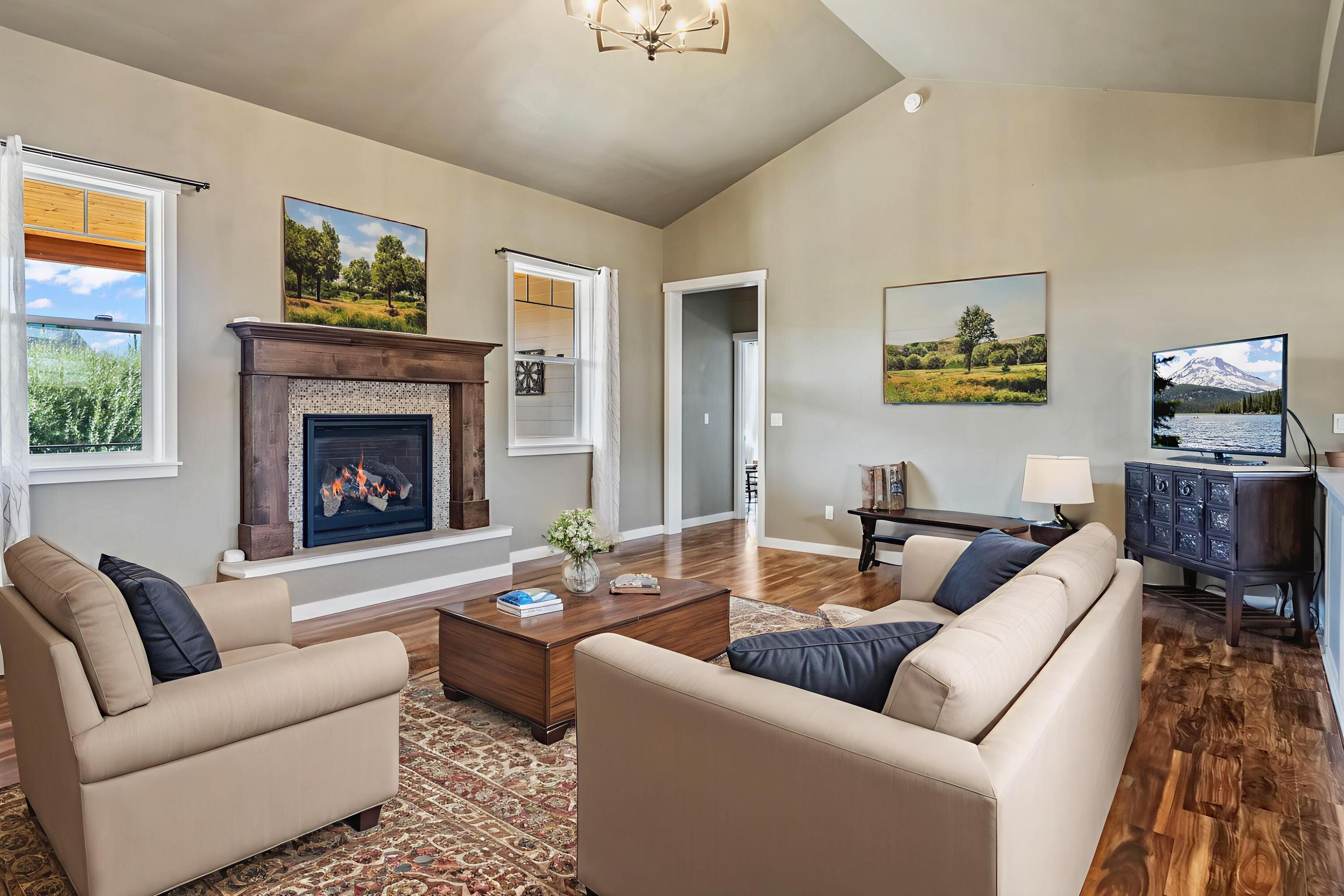 Forked Horn Butte - Residential