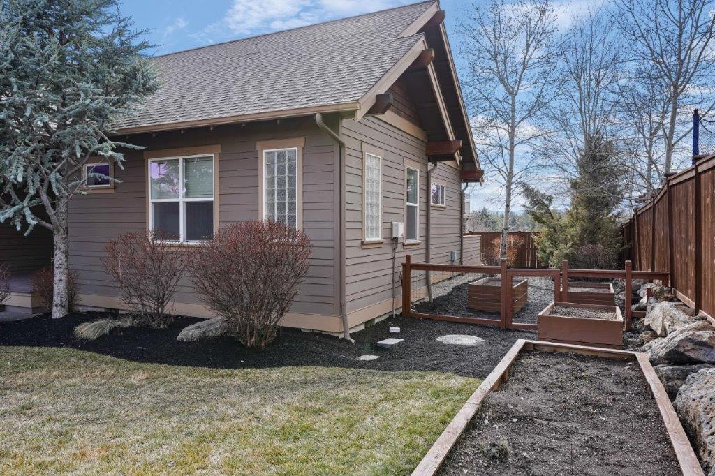 1st On The Hillsites - Residential