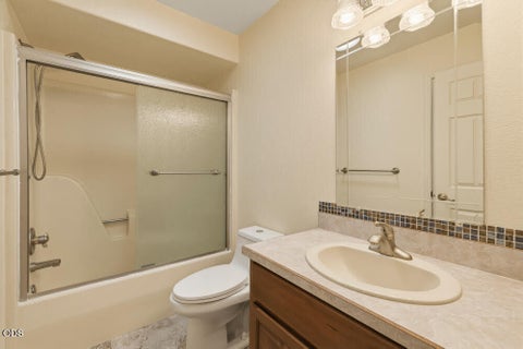 Tiny photo for 2640 Nile Street, Klamath Falls, OR 97603 (MLS # 220225855)