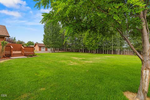 Tiny photo for 2640 Nile Street, Klamath Falls, OR 97603 (MLS # 220225855)