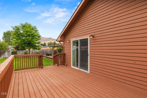Tiny photo for 2640 Nile Street, Klamath Falls, OR 97603 (MLS # 220225855)