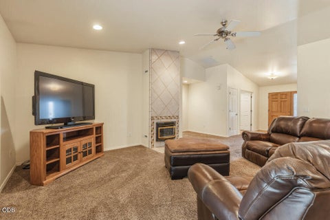 Tiny photo for 2640 Nile Street, Klamath Falls, OR 97603 (MLS # 220225855)