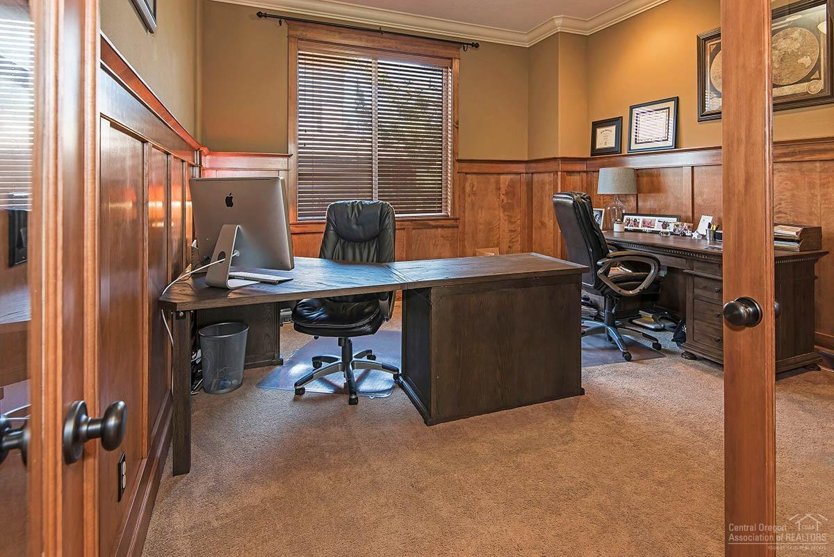 Broken Top - Residential