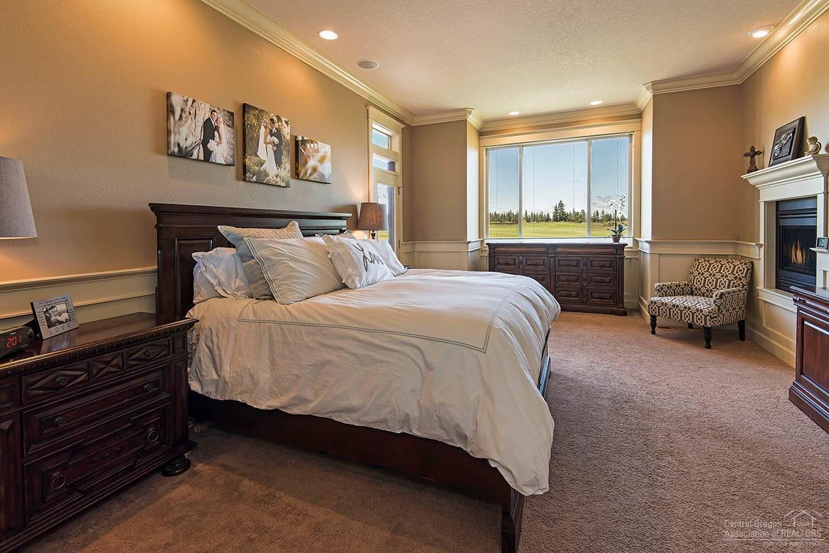 Broken Top - Residential