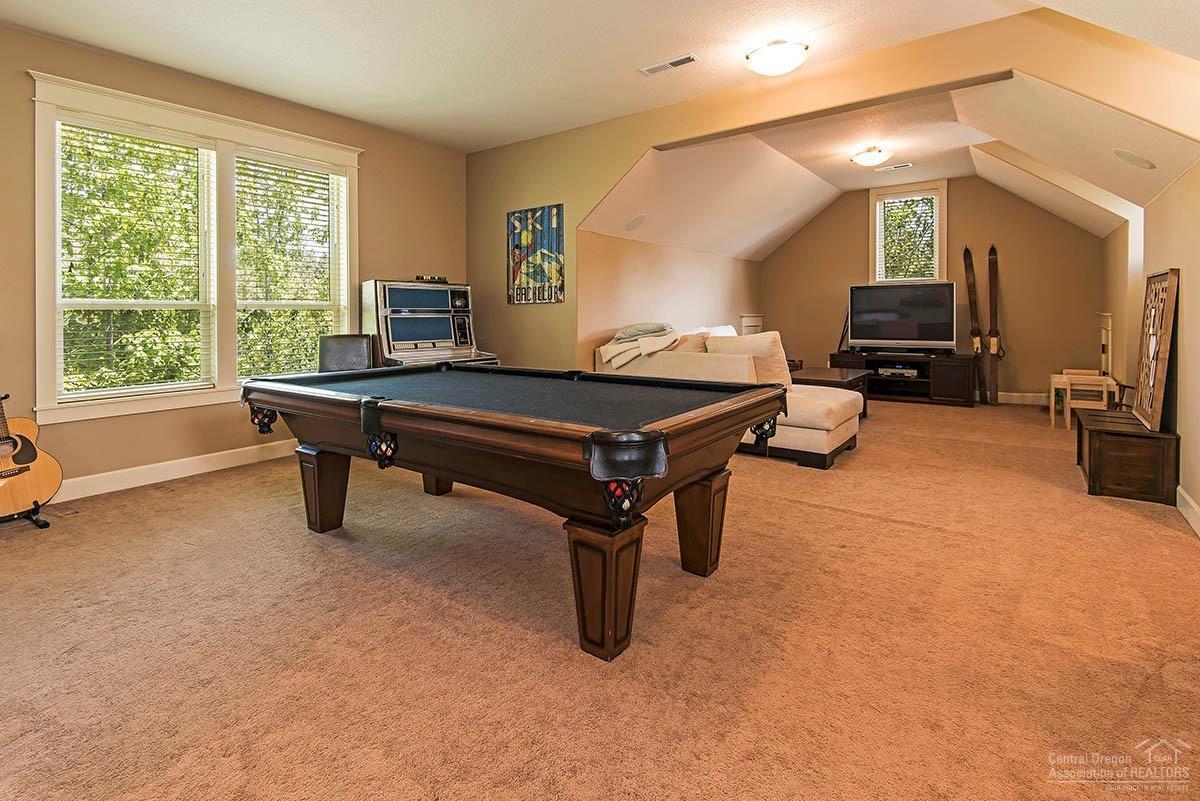 Broken Top - Residential