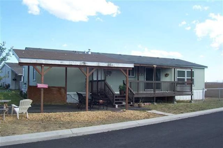 Large Home In Family Park, Open Floor Plan With Cook's Kitchen And Oversized Dining Area. Nice Master Bedroom With Large Closet, Bath With Garden Tub, Covered Patio Area, Carport, Storage Shed And Area For A Garden. Par And A Community Lounge And Bbq Area For Tenants To Utilize. Park Allows One Dog Under 36 Lbs And One Cat. All Buyers Must Receive Park Approval Prior To Close Of Escrow. Space Rent Is $310 A Month, Includes Water And Use Of The Common Area. Addition Rv Storage Available.