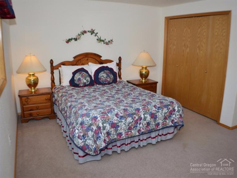 Fairway Crest Village - Residential