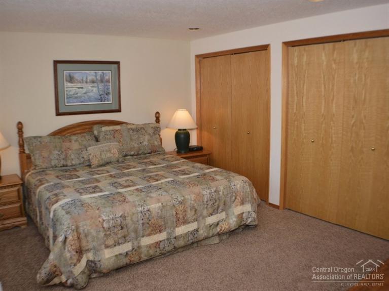 Fairway Crest Village - Residential