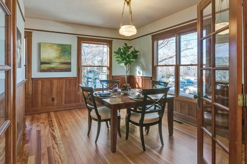 Tiny photo for 19 Gresham Street, Ashland, OR 97520 (MLS # 220212546)