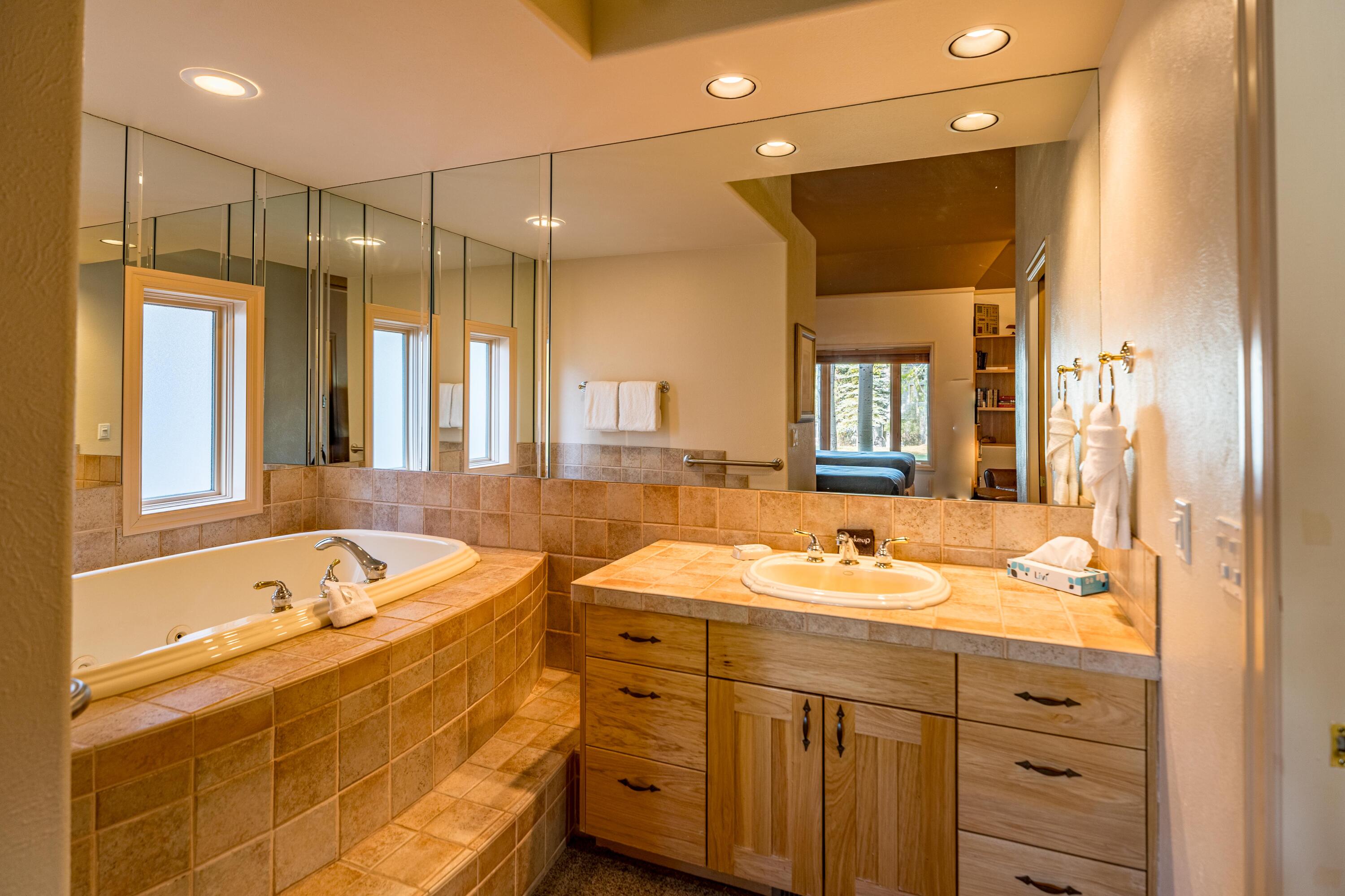 StoneTH - Residential