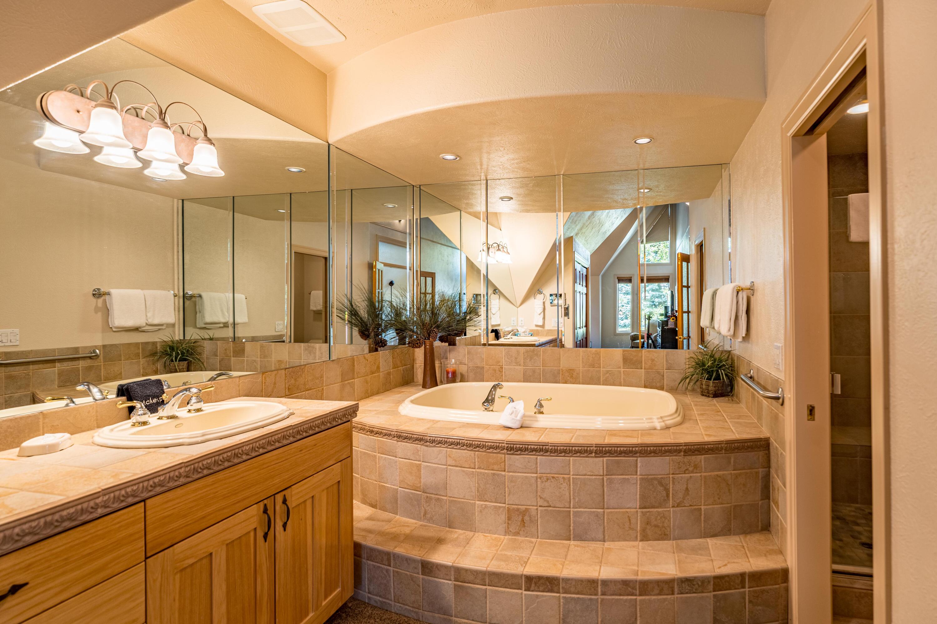 StoneTH - Residential