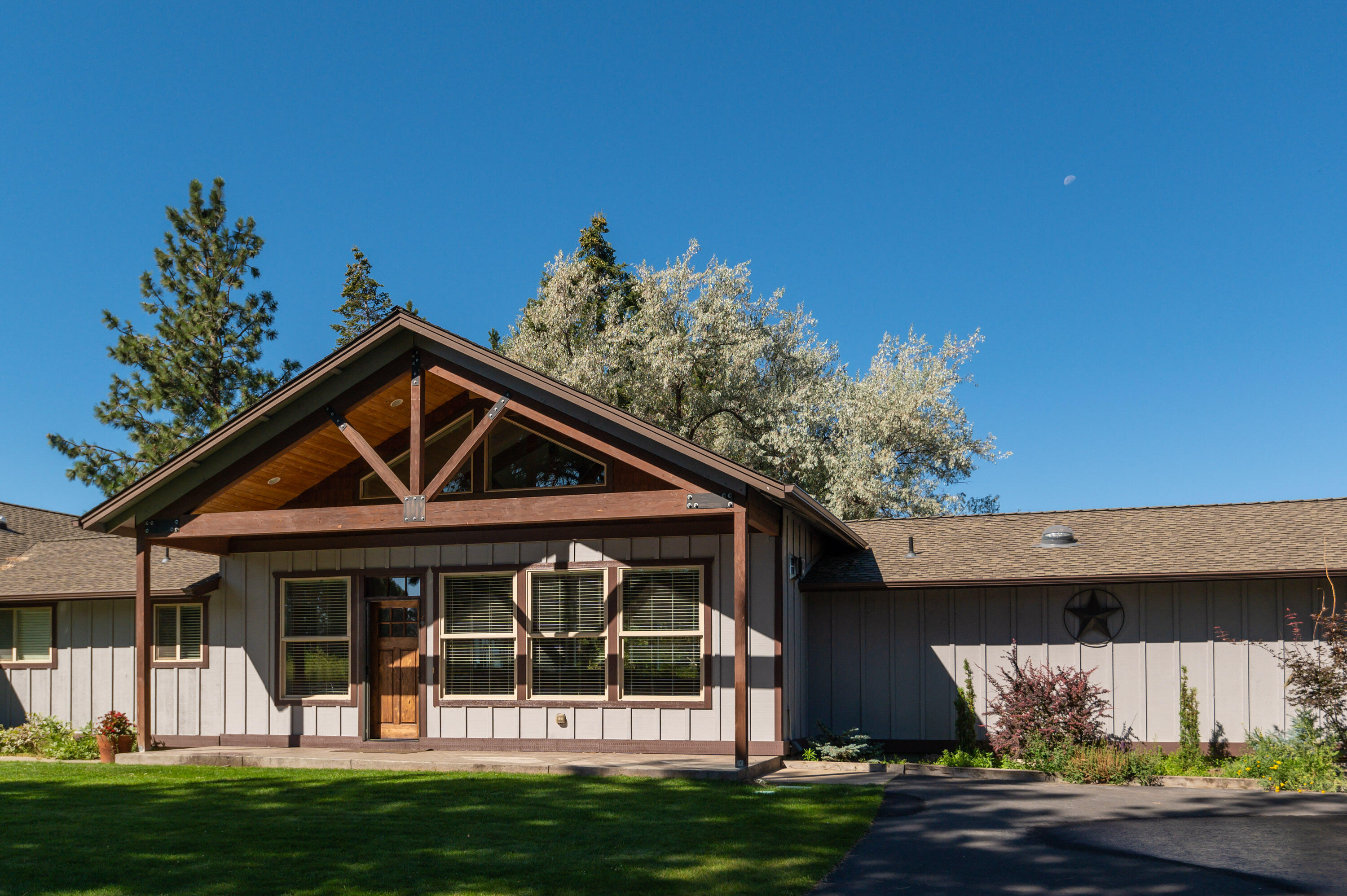 Dobbin Acres - Residential