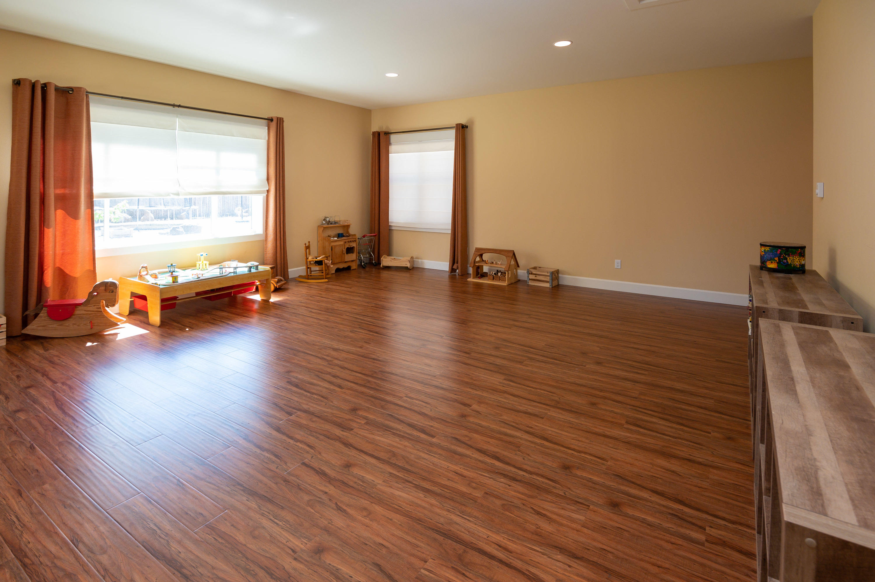 Dobbin Acres - Residential