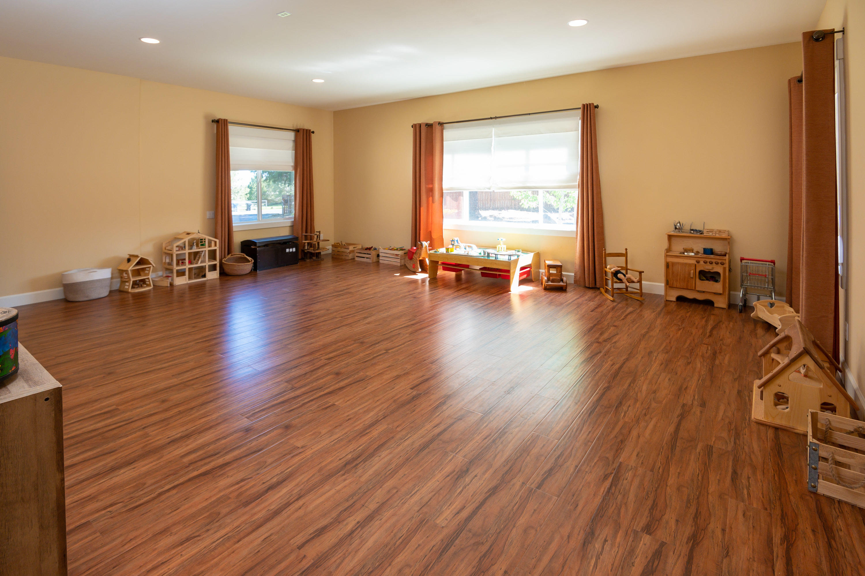 Dobbin Acres - Residential