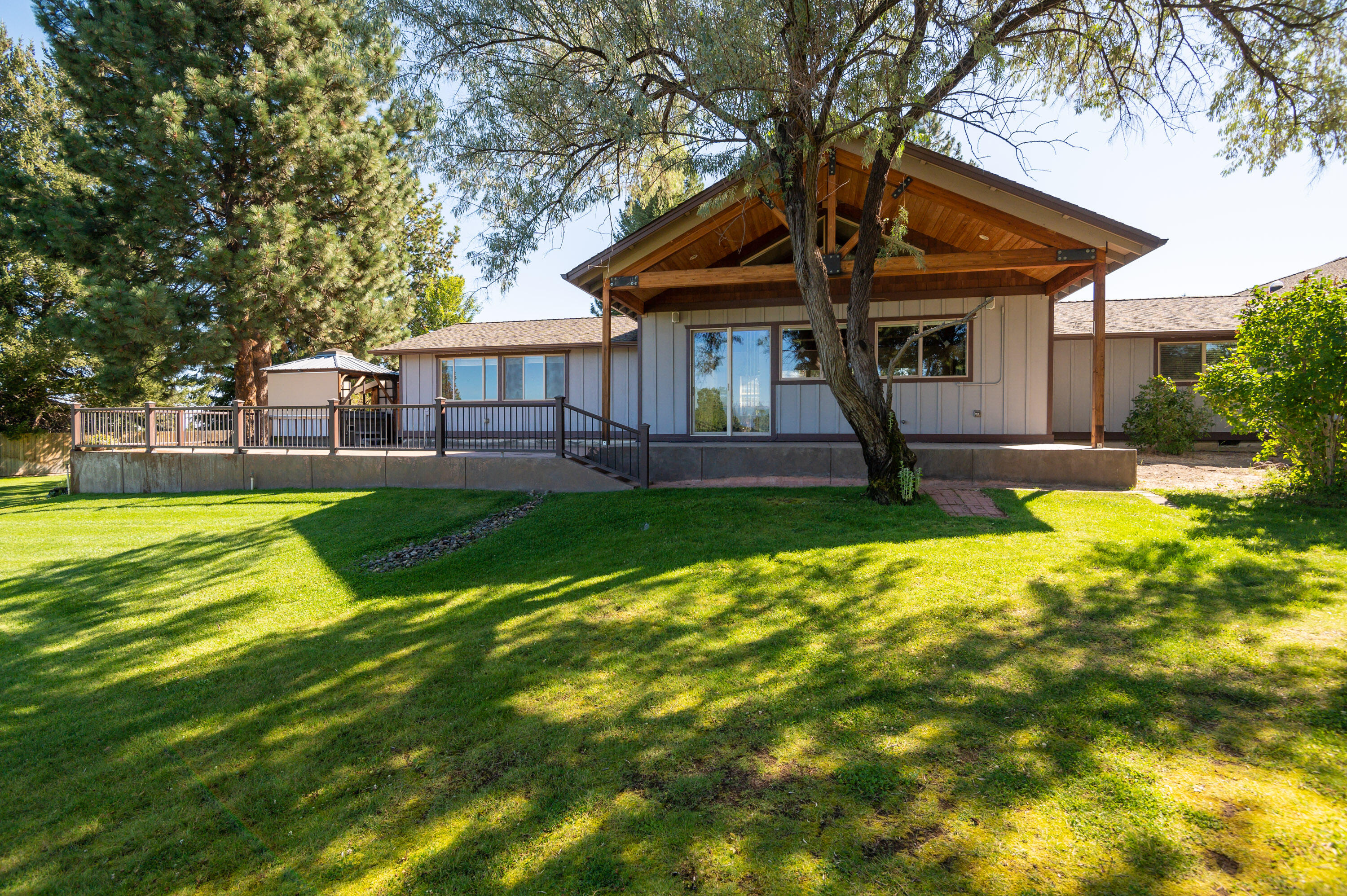 Dobbin Acres - Residential