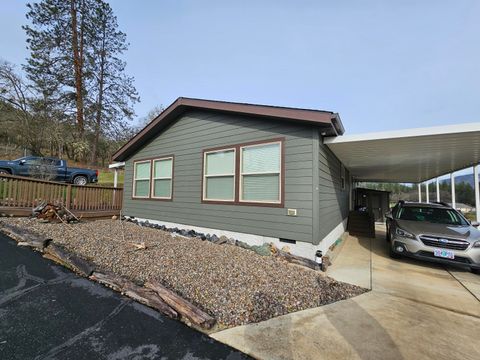 8401 Old Stage Road 10 Central Point OR 97502