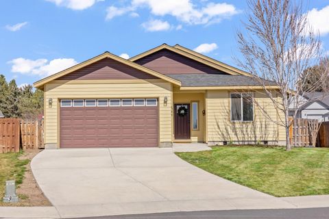389 NE Black Bear Street Prineville OR 97754