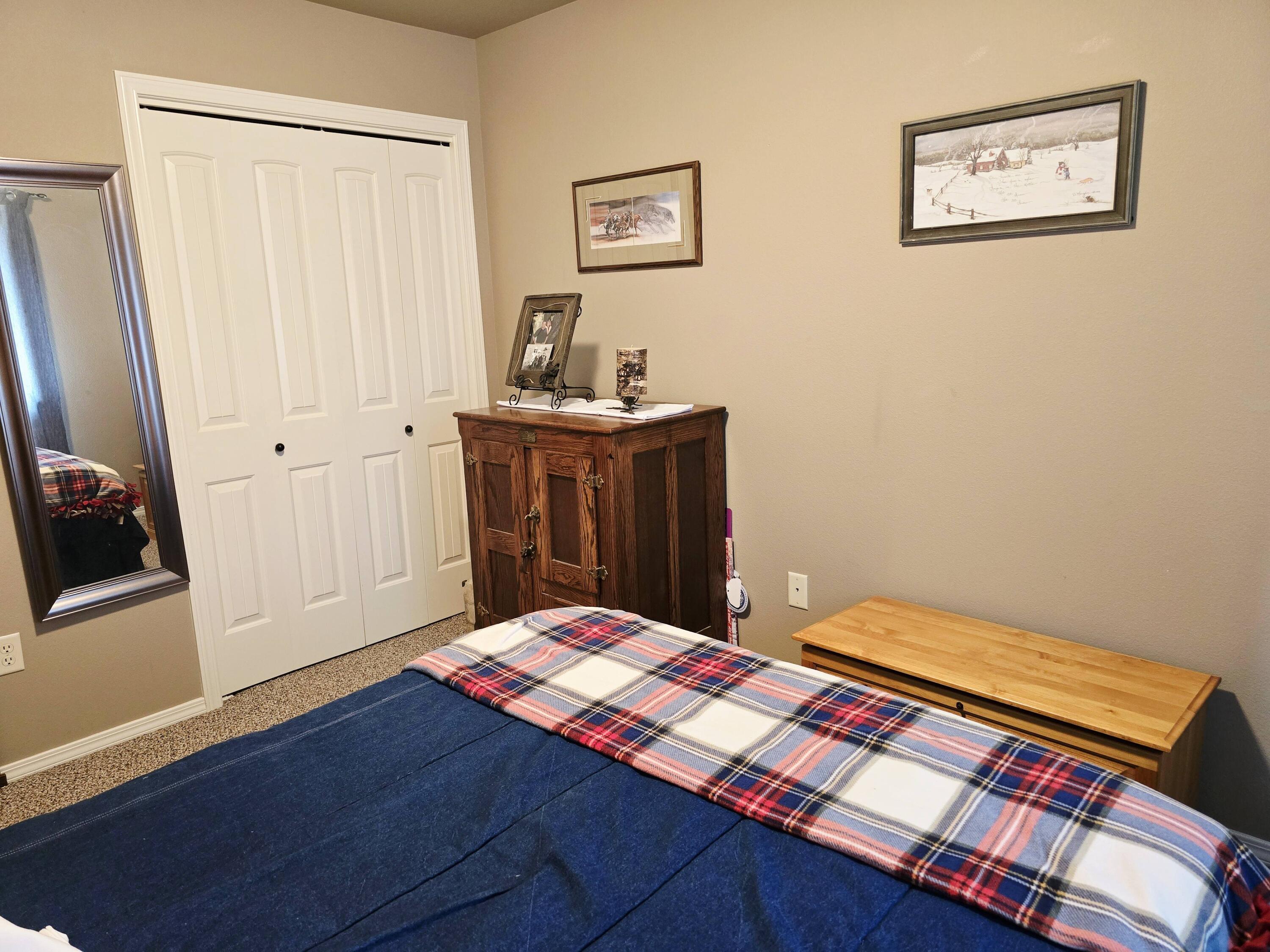 Deschutes River Acre - Residential