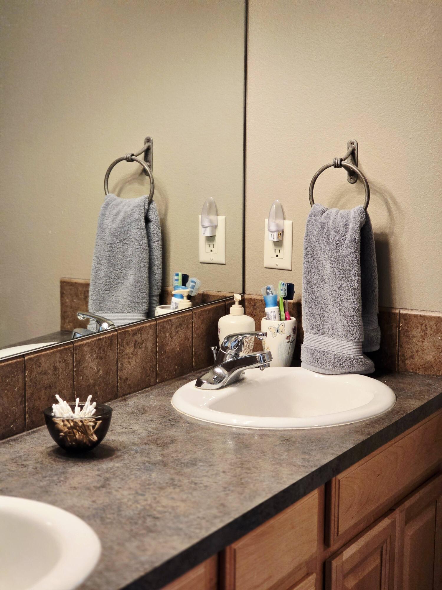 Deschutes River Acre - Residential