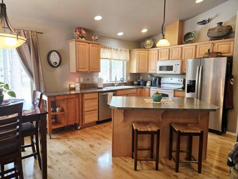 Tiny photo for 15324 Bear Street, La Pine, OR 97739 (MLS # 220207819)