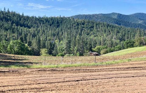 Tiny photo for 10250 Sterling Creek Road, Jacksonville, OR 97530 (MLS # 220214325)