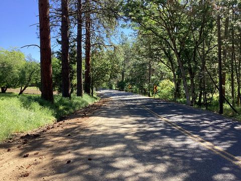 Tiny photo for 10250 Sterling Creek Road, Jacksonville, OR 97530 (MLS # 220214325)