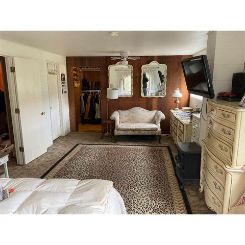 Tiny photo for 10250 Sterling Creek Road, Jacksonville, OR 97530 (MLS # 220214325)