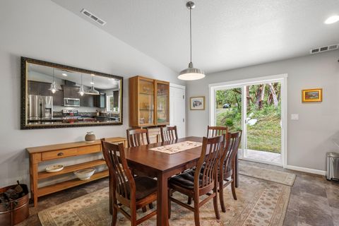 Tiny photo for 769 Portland Avenue, Grants Pass, OR 97526 (MLS # 220219565)