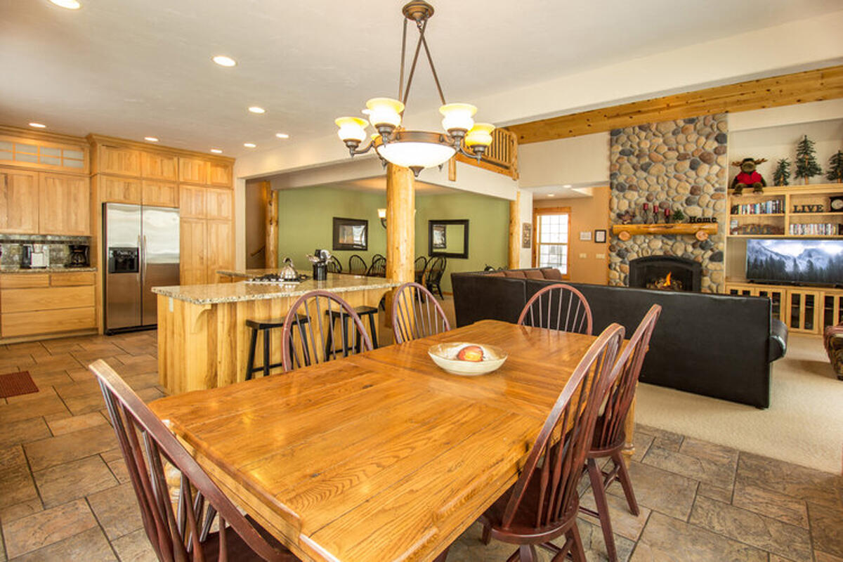 Fairway Crest Village - Residential