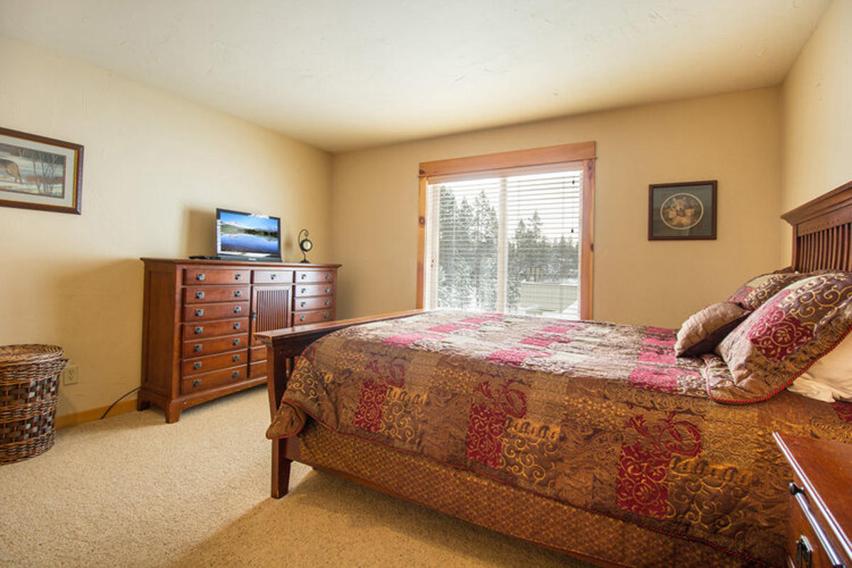 Fairway Crest Village - Residential