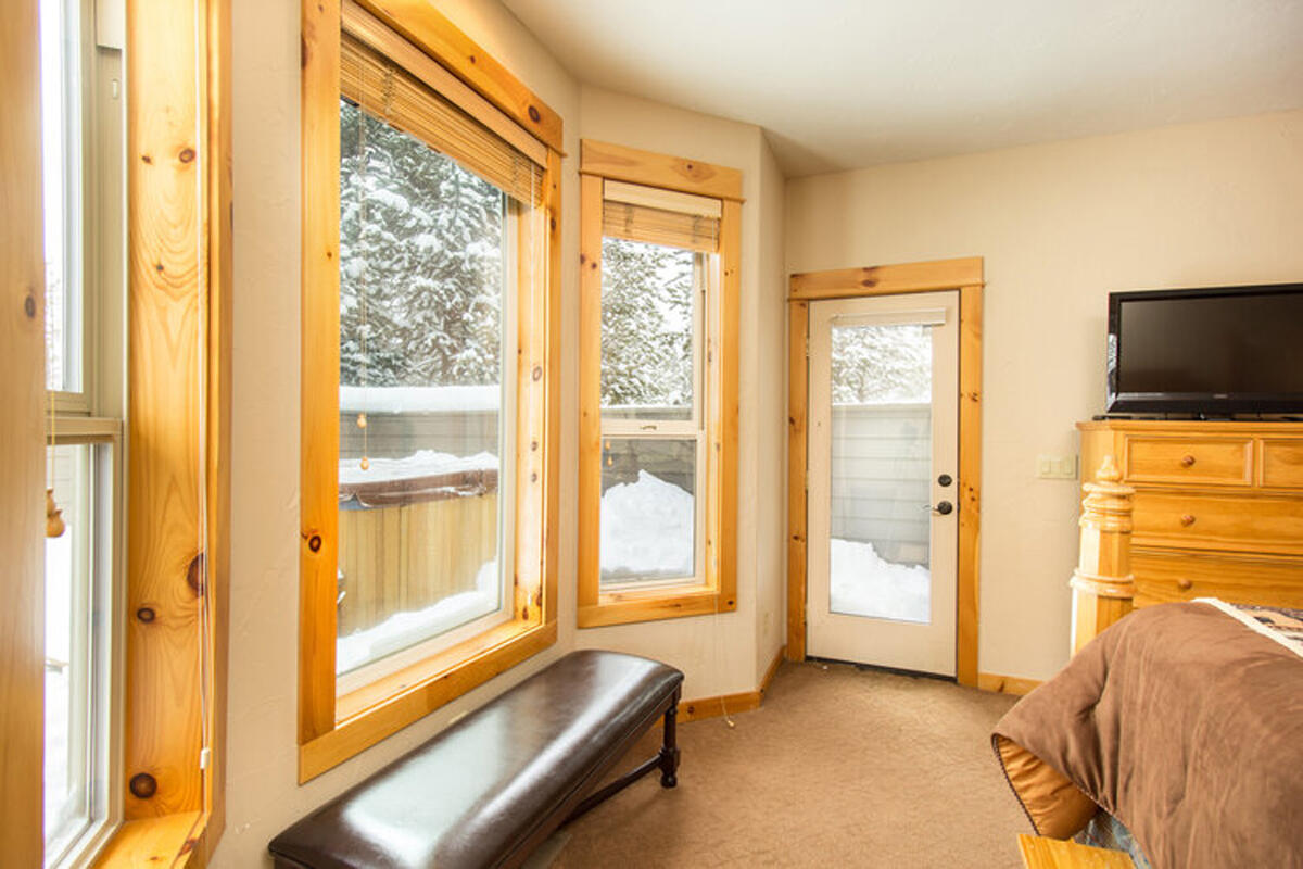 Fairway Crest Village - Residential