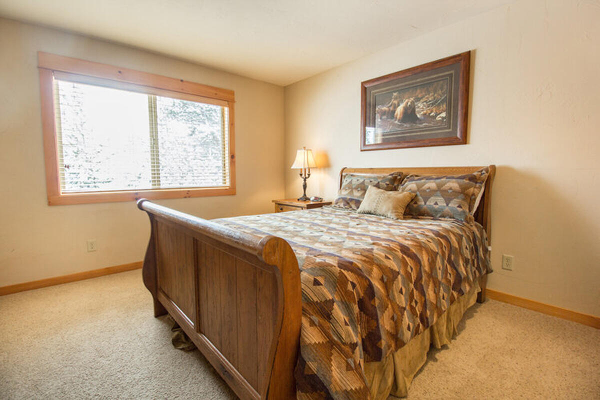 Fairway Crest Village - Residential