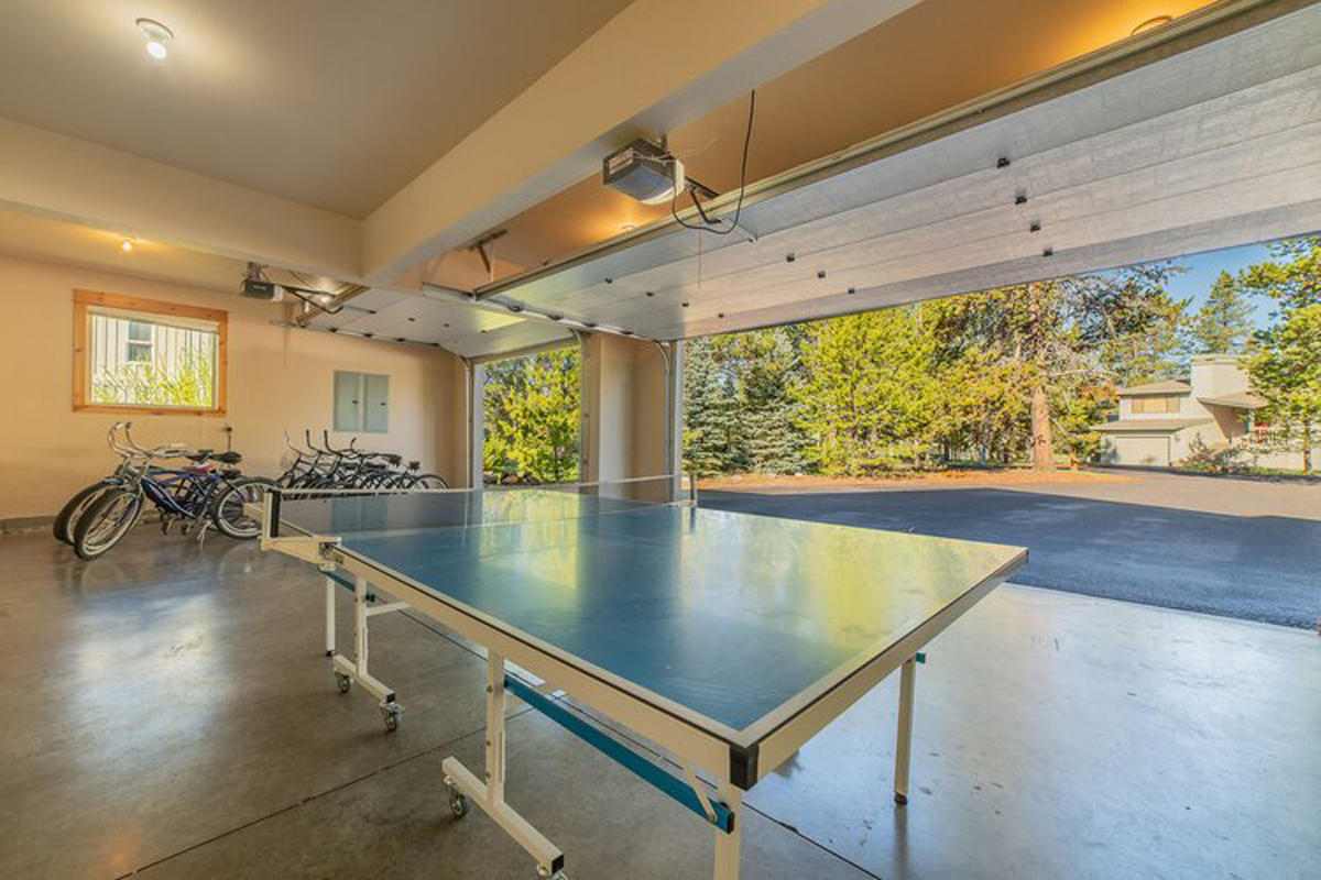 Fairway Crest Village - Residential