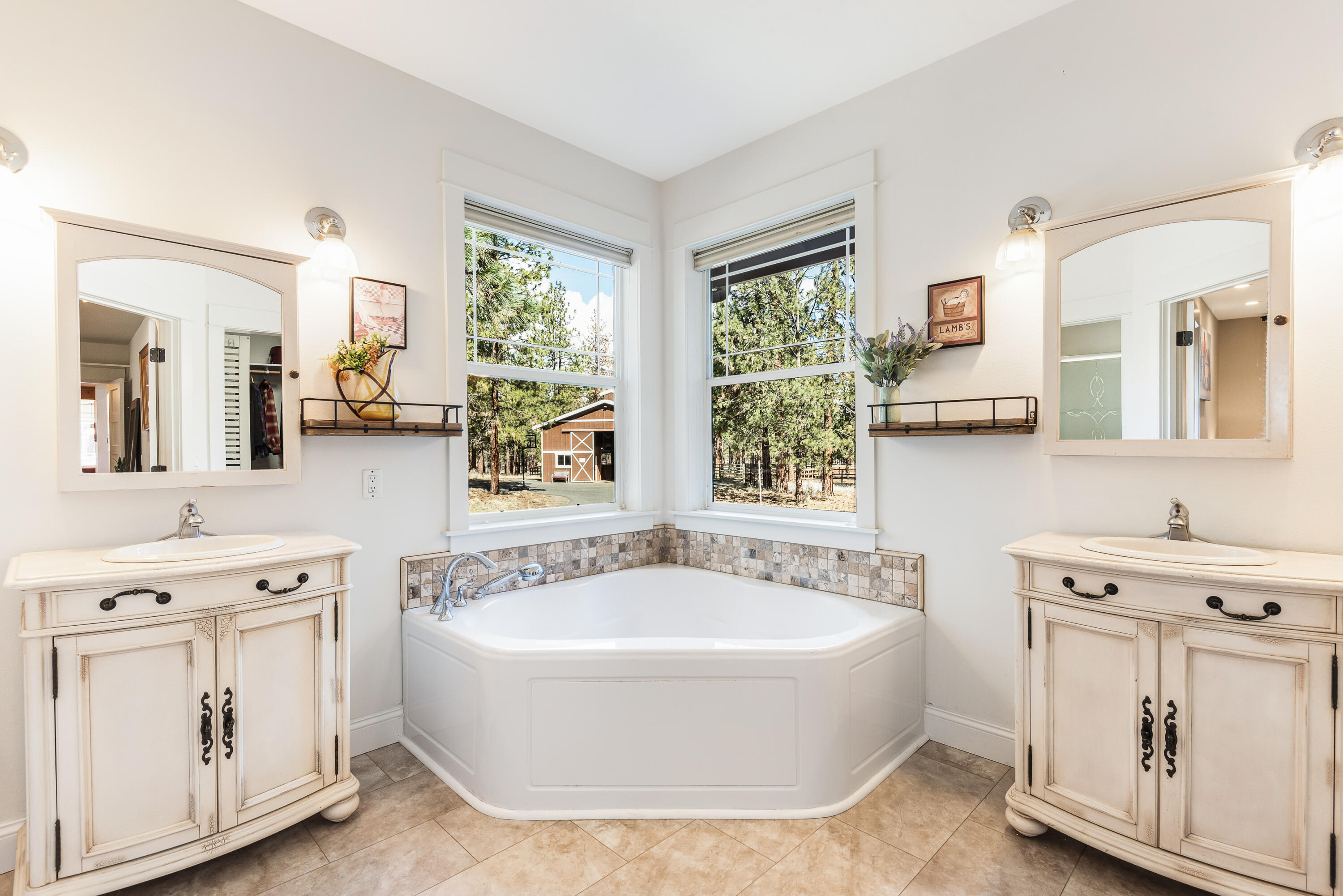 Lynwood Acres - Residential