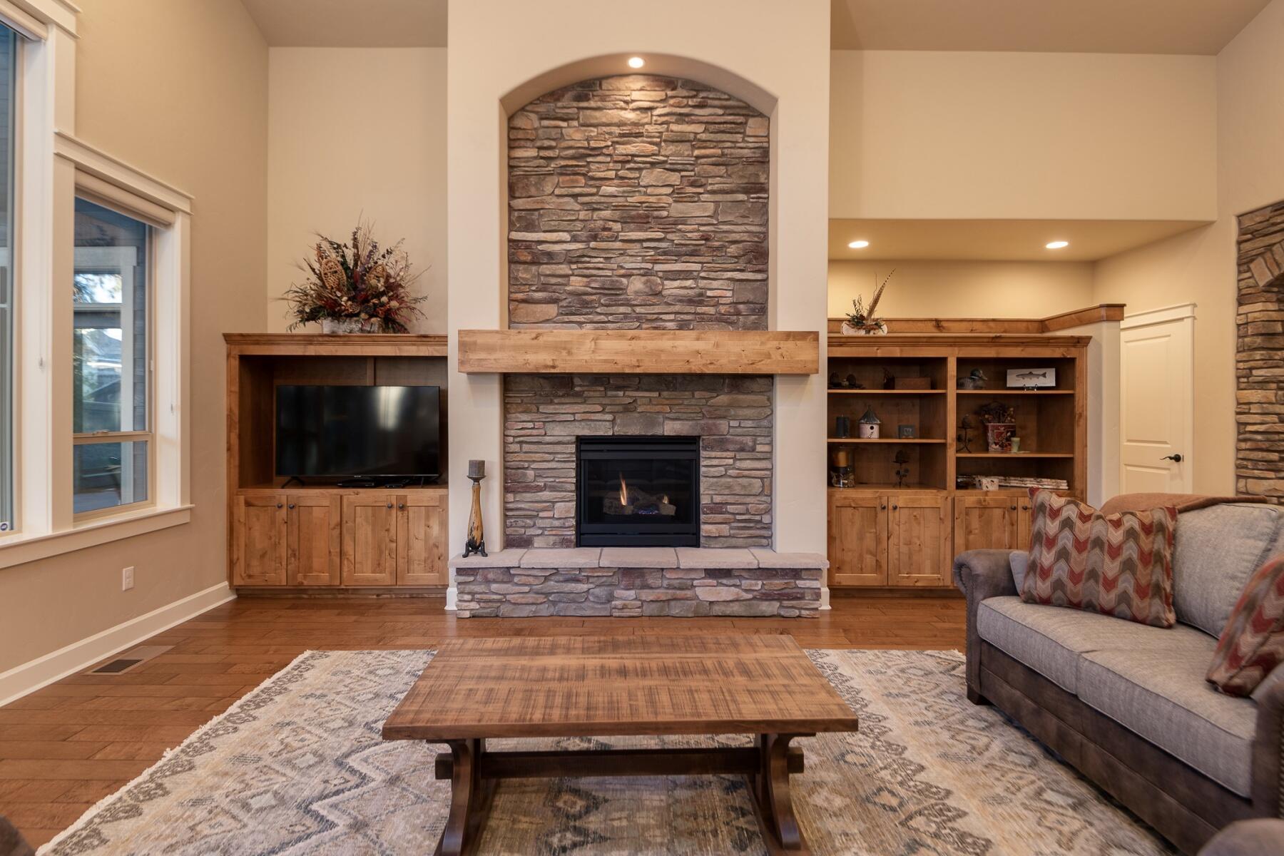 Renaissance@Shevlin - Residential