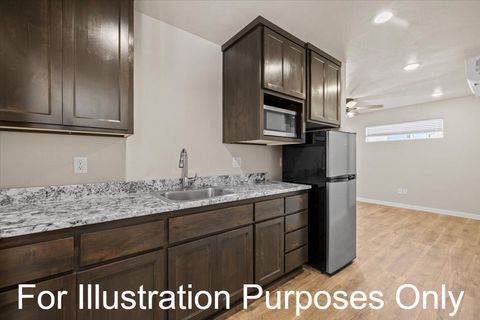 Tiny photo for 7867 Houston Loop, White City, OR 97503 (MLS # 220214065)