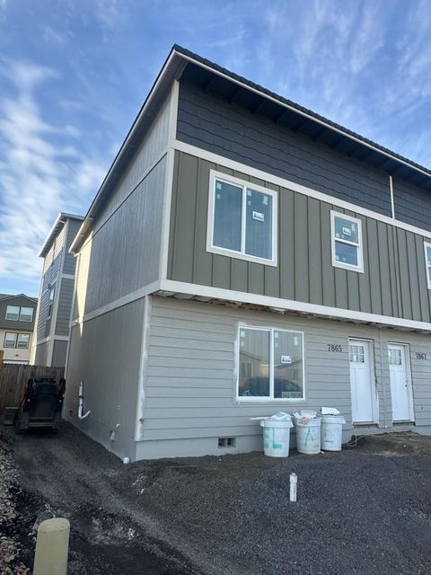 Tiny photo for 7867 Houston Loop, White City, OR 97503 (MLS # 220214065)