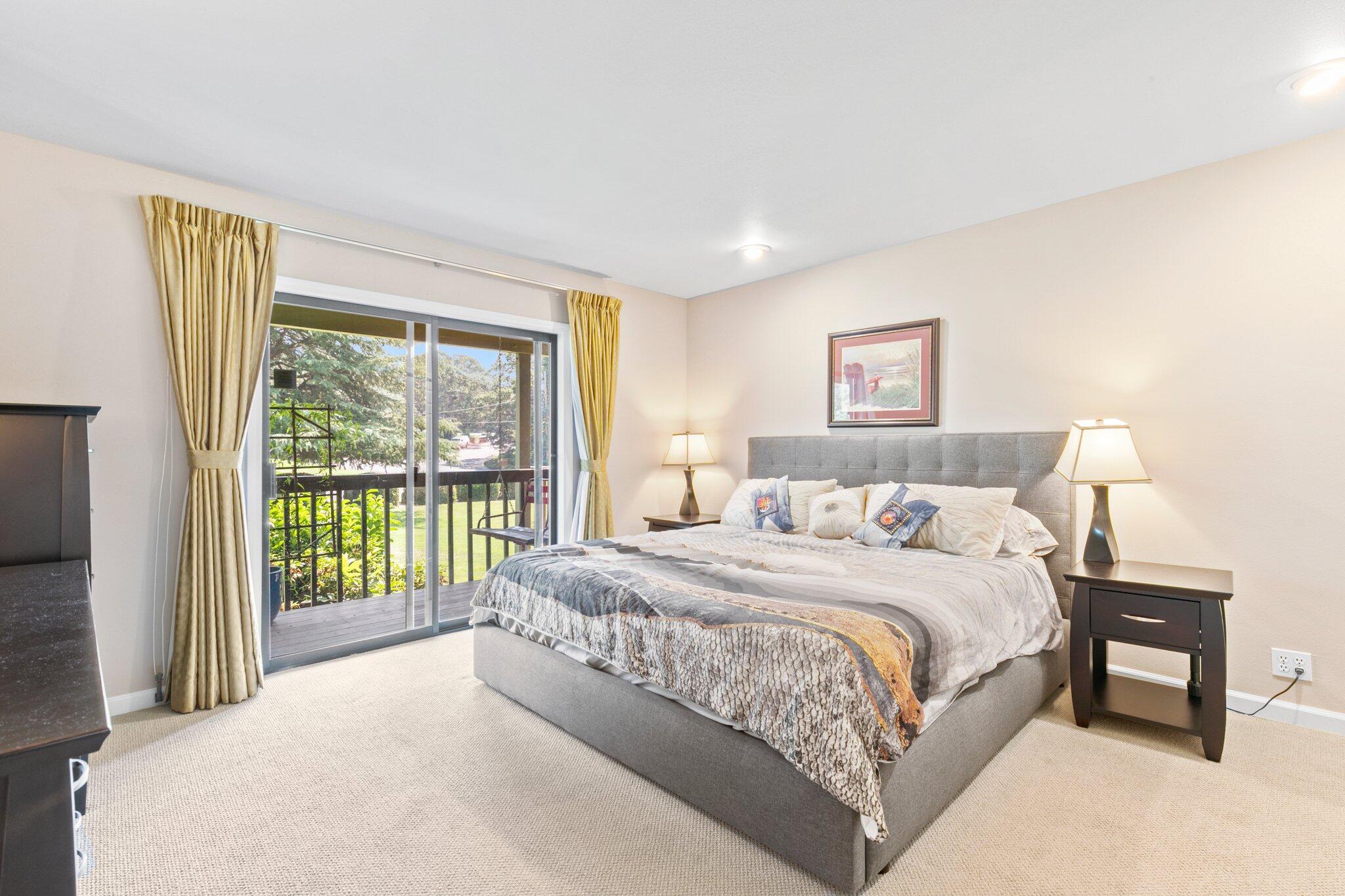 Medford Heights Townhouses Subdivision - Residential