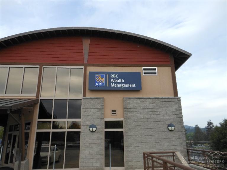 CLAB - Commercial Sale