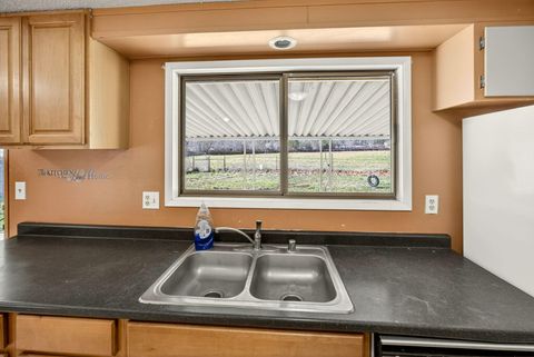 Tiny photo for 320 Caves Camp Road, Williams, OR 97544 (MLS # 220214897)