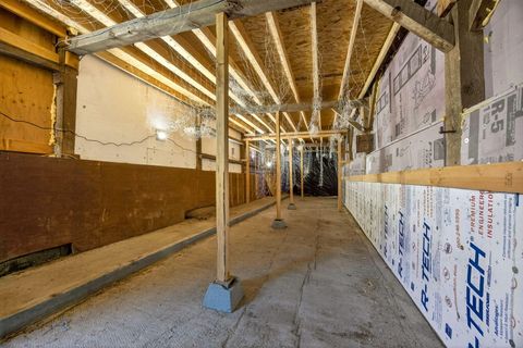 Tiny photo for 320 Caves Camp Road, Williams, OR 97544 (MLS # 220214897)