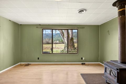 Tiny photo for 320 Caves Camp Road, Williams, OR 97544 (MLS # 220214897)