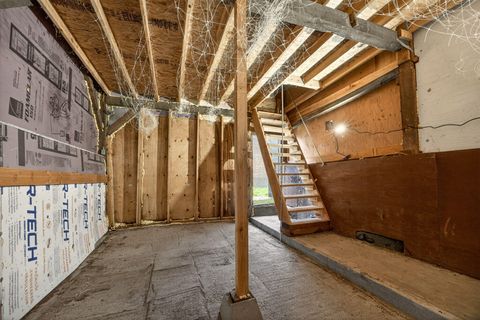 Tiny photo for 320 Caves Camp Road, Williams, OR 97544 (MLS # 220214897)