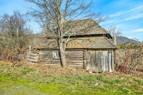 Tiny photo for 320 Caves Camp Road, Williams, OR 97544 (MLS # 220214897)