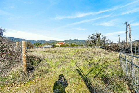 Tiny photo for 320 Caves Camp Road, Williams, OR 97544 (MLS # 220214897)