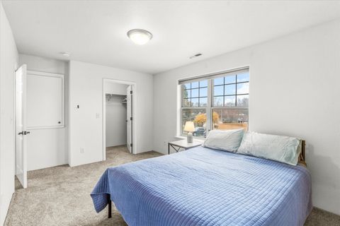 Tiny photo for 450 Midway Road #6, Medford, OR 97501 (MLS # 220212871)