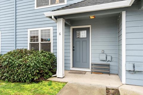 Tiny photo for 450 Midway Road #6, Medford, OR 97501 (MLS # 220212871)