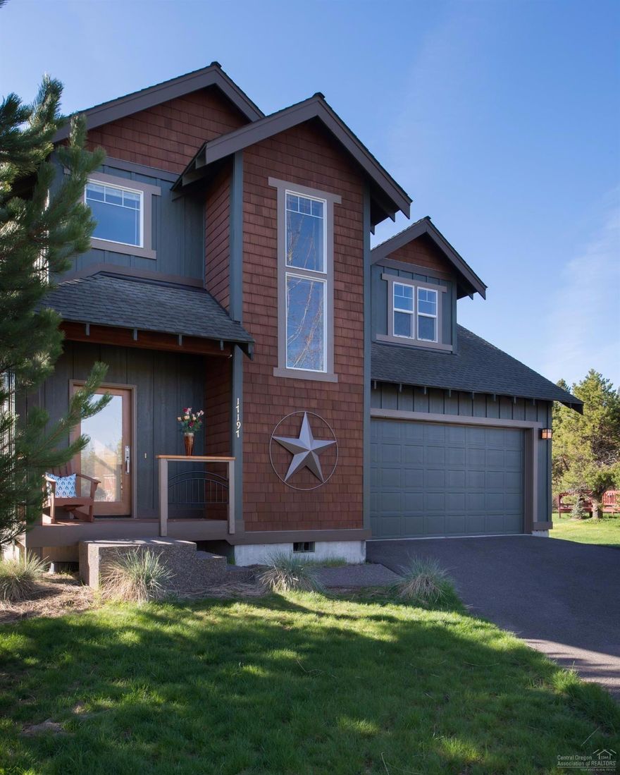 Enjoy 1/2 acre of a park-like setting with the canal just out your back door. Grab your canoe, kayak or paddle board and enjoy the scenic view from the canal to the Big Deschutes. This home is just 11 years new & offers 3 bedrooms (master main), 2.5 baths, loft & huge bonus/flex room! Views from most every window. Bamboo floors, tile counters, gas fireplace, nice sized deck. Just 7 miles to Sunriver Village & 25 miles to Mt. Bachelor. Quiet cul-de-sac perfect for a full time home or vacation get-away!