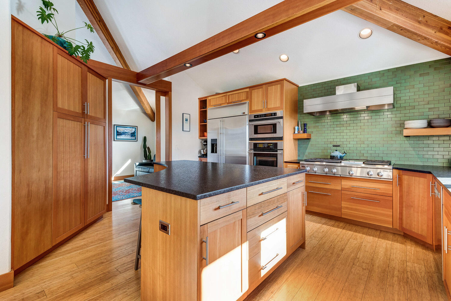 Kenwood Gardens - Residential